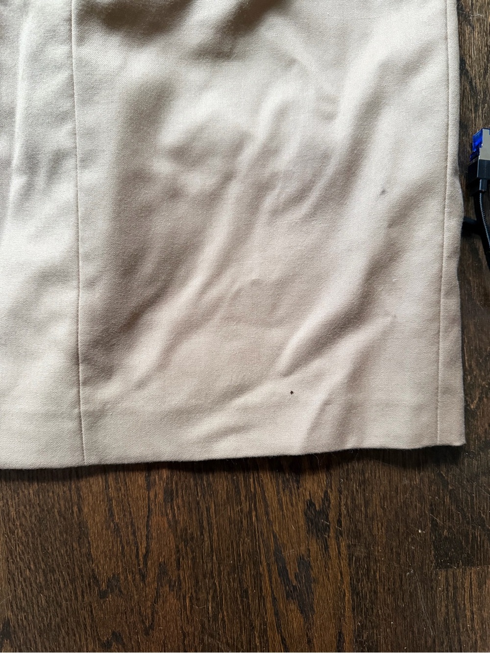 Theory Neutral Beige Wool Pencil Skirt with Front Slit - Picture 10 of 11